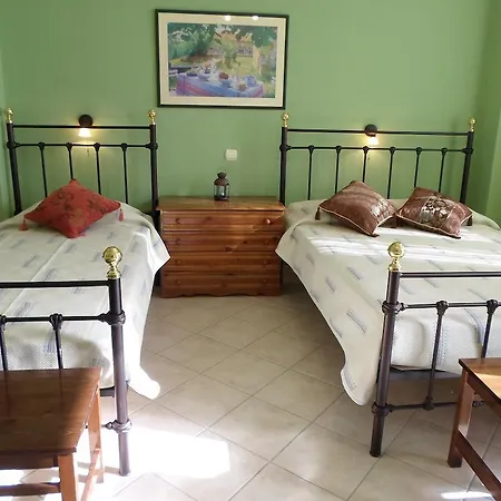 Апартаменты Heliovasilema *